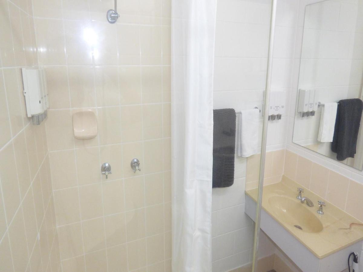 Banjo Paterson Motor Inn Townsville Eksteriør bilde