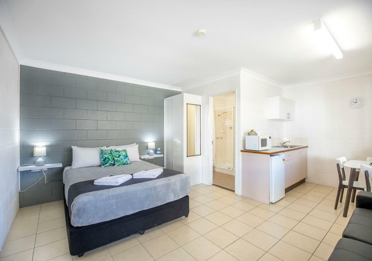 Banjo Paterson Motor Inn Townsville Eksteriør bilde